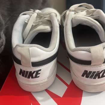 Nike Ayakkabısının Kısa Sürede Taban Çökmesi Ve Değişim Reddi