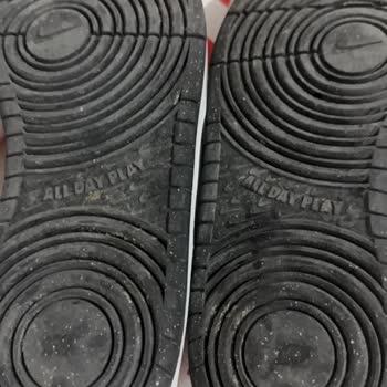 Nike Ayakkabısının Kısa Sürede Taban Çökmesi Ve Değişim Reddi