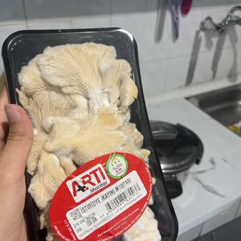 Migros Şubesinde Satılan Küflü Mantar Sağlık Riski Oluşturdu