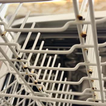 Arçelik Bulaşık Makinesinde Tekrarlayan Paslanma Sorunu Ürün Değişimi Talebi