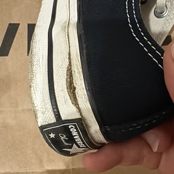 Az Kullanım Sonrası Converse Ayakkabının Topuk Açılması Ve Kullanıcı Hatası İddiası