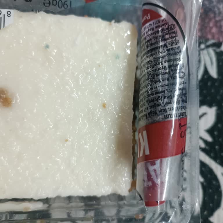 Kıbrıs Tatlısındaki Küflenme BİM Malatya Şubesinde Hijyen Sorunu