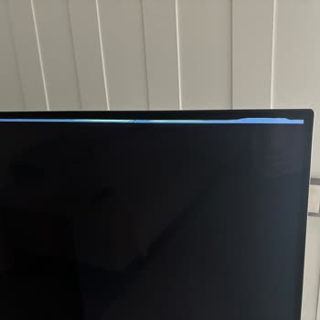 Garanti Bitiminden Hemen Sonra Ekran Arızası Yaşayan LG OLED Televizyon İçin Ücretsiz Onarım Talebi