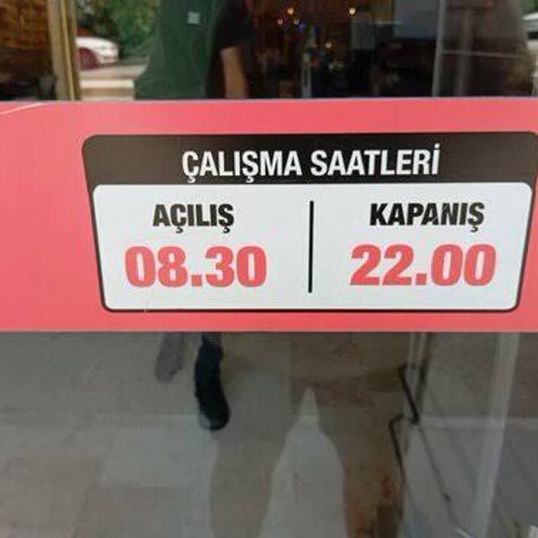 Market Erken Kapanması Ve Müşteriye Hizmet Reddi
