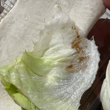 Çiğköfte Şubesinde Çürük Marul Ve Bayat Limonla Hijyen İhlali