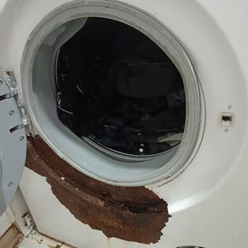 Siemens Çamaşır Makinesi Ön Sacı Çürüme Sorunu Ve Ücretsiz Parça Talebi