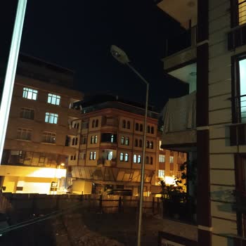 Telsiz Mahallesinde Kesintili Sokak Aydınlatması Ve 186 Hattı Cevapsızlığı