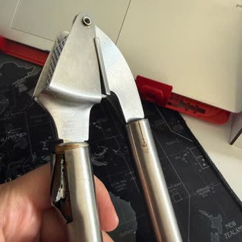 Kırılan Çelik Sarımsak Ezici Ve Rossmann’ın Fiş Ve Barkod İsteğiyle Gerçekleşen Müşteri Sıkıntısı