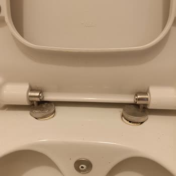 Creavit Mare Klozet Kapağı Amortisör Parçası Bulunamıyor