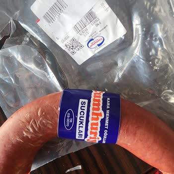 Cumhuriyet Sucukta Plastik Benzeri Yabancı Maddeyle Karşılaştım