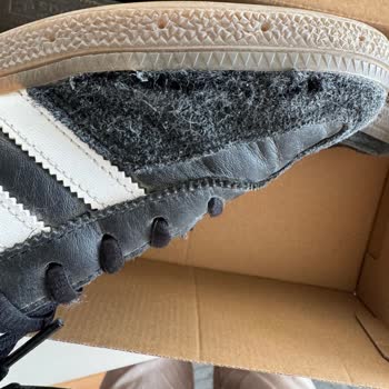 Adidas Spezial Ayakkabısındaki Erken Tüylenme Ve Açılma Sorunu