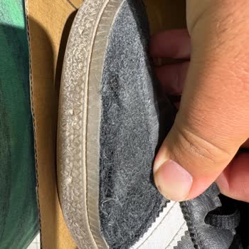Adidas Spezial Ayakkabısındaki Erken Tüylenme Ve Açılma Sorunu