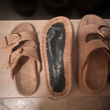 Shoebutik Kısa Sürede Kırılan Terlik Tabanı, Ayıplı Ürün İade Talebi