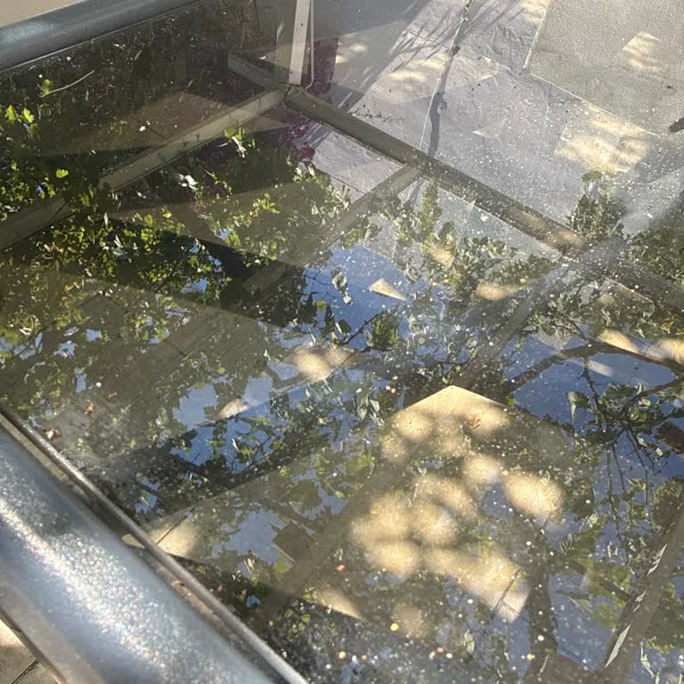 ETS Tur’da Sürekli Otobüs Değişikliği Ve Otel Hijyen Sorunu