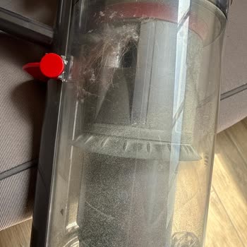 Dyson Süpürge Çatlamaz Diyor, Ama Tıkanıyor Ve Müşteri Hizmetleri Çözüm Sunmuyor