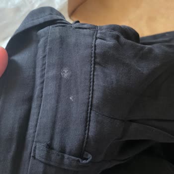 Yeni Satılan Pantolon Kullanılmış Ve Lekeli Gönderildi
