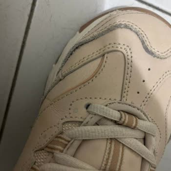 Skechers Dlites Ayakkabısında Kısa Sürede Dikiş Açılması Ve İç Astar Yırtılması