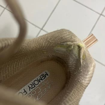 Skechers Dlites Ayakkabısında Kısa Sürede Dikiş Açılması Ve İç Astar Yırtılması