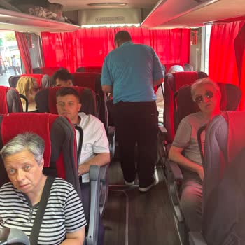 Tekli Koltuk İçin Ek Ücret Ödedim Ancak Dörtlü Otobüste Oturmak Zorunda Bırakıldım