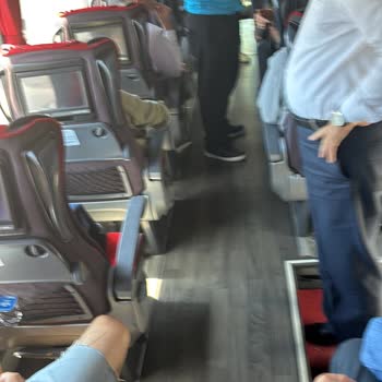 Tekli Koltuk İçin Ek Ücret Ödedim Ancak Dörtlü Otobüste Oturmak Zorunda Bırakıldım