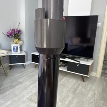 Garanti Kapsamındaki Dyson V15 Süpürgenin Kırılan Parçaları Ücretsiz Değiştirilmek İsteniyor