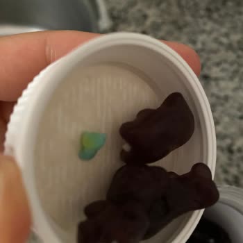 Trendyol Üzerinden Satın Alınan Doctamin Gummy Ürünün İçinde Yabancı Cisim Bulundu