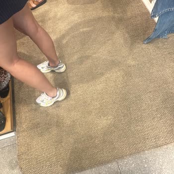 Mango Mağazasında Düşme Sonrası İlgisiz Yaklaşım Ve Tazmin Talebi
