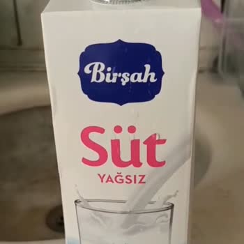 A101'den Bozuk Süt Satışı Tatlımı Mahvetti