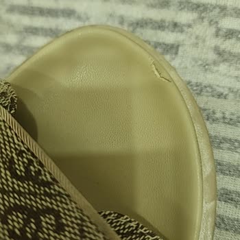 Guess Sandaletinde İlk Kullanımda Soyulma Ve Değişim Talebi