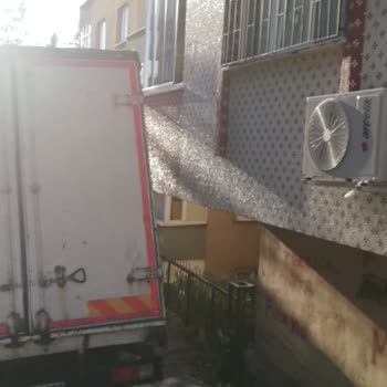 Düşük Konumdaki Dış Ünite Güvenlik Riski Yaratıyor Ve Yeniden Yüksek Montaj Talep Ediliyor