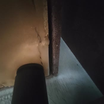 Dayanıksız Baza Ayakları Kırıldı, Garanti Kapsamı Ücretsiz Olmalı