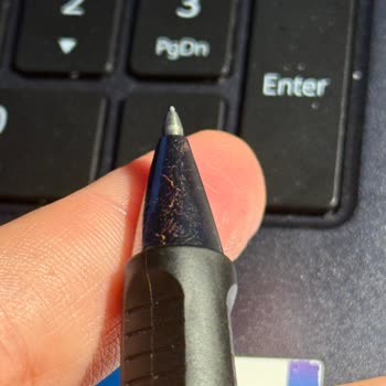 Faber-Castell Grip Plus Kalemin Ucunda Renk Değişimi Ve Deforme Sorunu