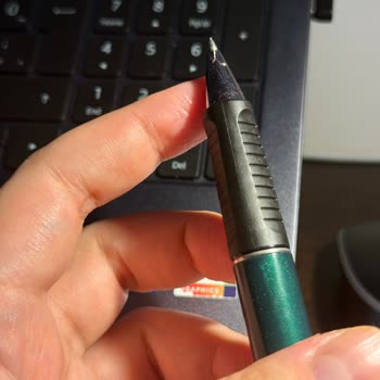 Faber-Castell Grip Plus Kalemin Ucunda Renk Değişimi Ve Deforme Sorunu