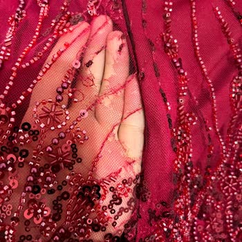 Fatma Kılıç Boutique'den Yırtık Abiye Teslim Edildi, Değişim Ve İade Reddedildi