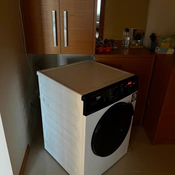 Beko Çamaşır Makinesinin Gürültülü Ve Yerinden Oynayan Çalışması
