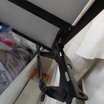 Modalife Baza Ve Yatak Sorunu: 6 Ayda Kırıldı, Değişim Talebi