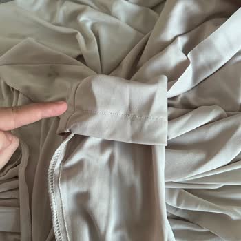 Velmoraluxe Astarda Ters Dikiş Nedeniyle İade Talebi