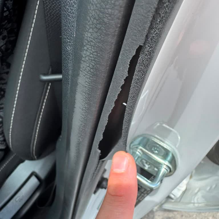 Yeni Hyundai Bayon’da Kapı Fitili Deformasyonu Garanti Kapsamına Alınmadı