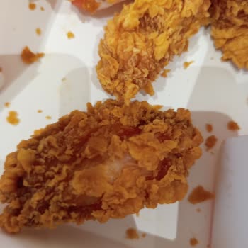 KFC'de Kanlı Ve Pişmemiş Tavuk, Ürün Sayısı Eksik