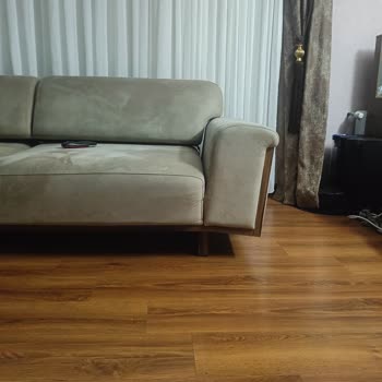 Hardy Koltuğunda Kol Başındaki Ayrılma Ve Mağaza Telefon İletişim Sorunu