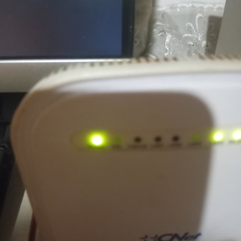 TurkNet’te DSL Işığı Yanıp Sönen İnternet Kesintisi İçin Cevapsız Müşteri Desteği