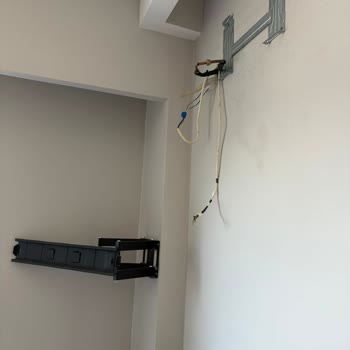 Kablolardaki Yanlış Bağlantı Ve Açık Topraklama Nedeniyle Elektrik Kesintisi, Güvenlik Riski Ve Fatura Belirtilmemesi
