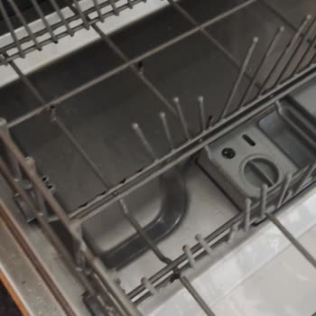 Teka Bulaşık Makinesi Sepetlerinde Paslanma Ve Kopma