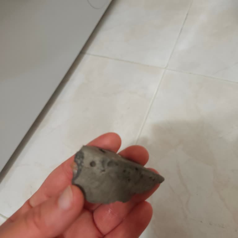 Beko Çamaşır Makinesinde Denge Problemi Ve Taş Dökülmesi, Değişim Talebi
