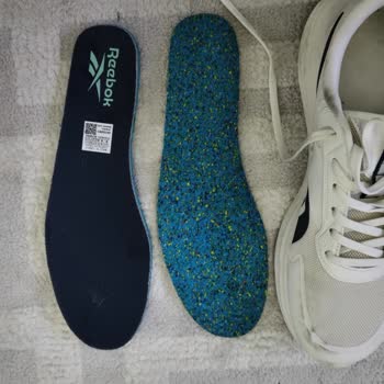 Reebok Anes Run Blanco Calienta Demasiado, Exijo Devolución