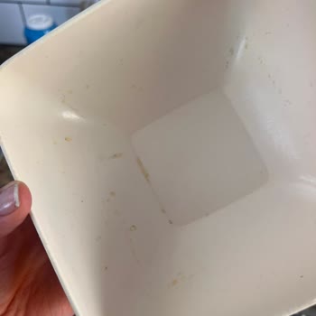 Balayı Konsepti Reklamı Yanıltıcı Ve Çözülmeyen Çoklu Sorunlar