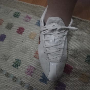 Nike Shox Bayan Ayakkabısının Kısa Sürede Deforme Olması Ve İade Talebi
