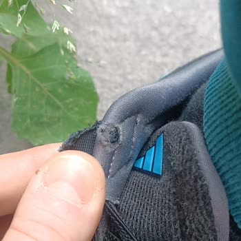 Çocuk Ayakkabısının 15 Gün İçinde Yırtılması Ve Adidas’ın Reddetme Kararı
