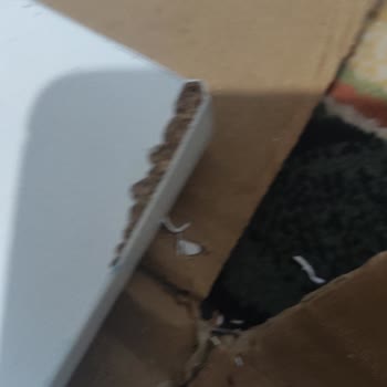 Kırık Masanın Evden Alınmaması Ve İade Sürecinin Gecikmesi