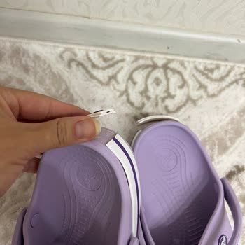 A101 Crocs Terliğinin İlk Yıkamada Patlaması Ve Küçülmesi